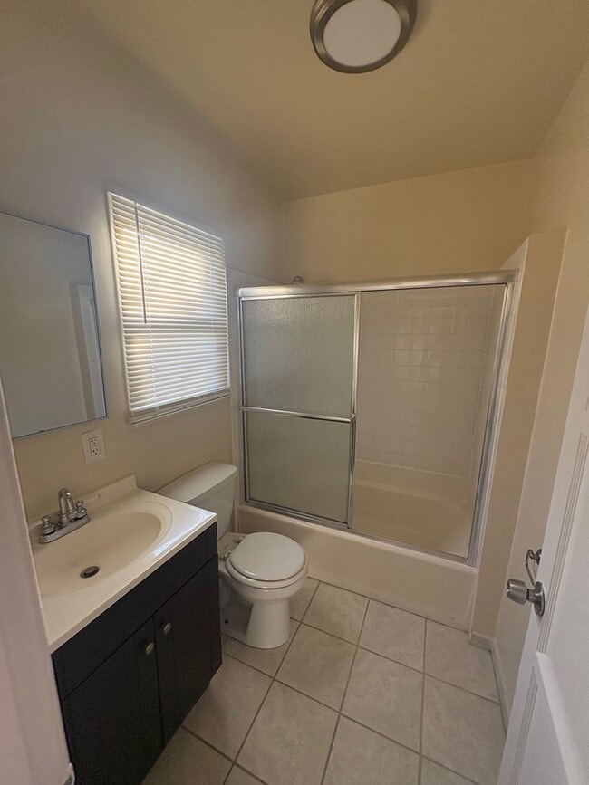 Foto del edificio - 9016 Reading Ave