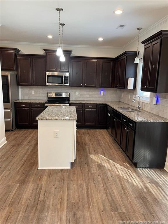 Building Photo - 108 Roy's Ridge