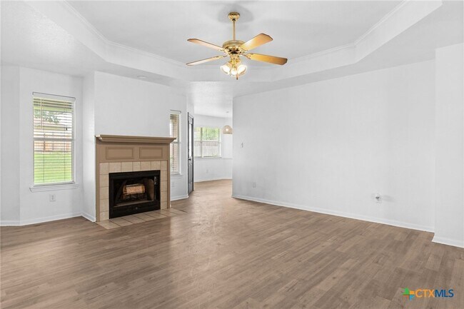 Building Photo - 3807 Water Oak Dr