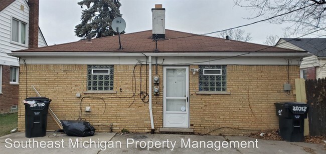 Building Photo - 20710-20712 Moross Rd