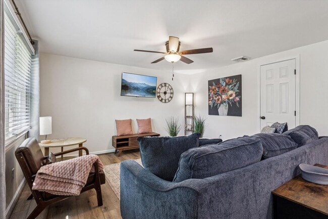 Photo - All Inclusive Furnished Rental House