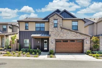 Building Photo - 8460 Sun View Cir
