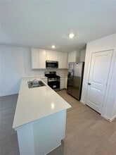 Building Photo - 12117 Steeplechase Dr