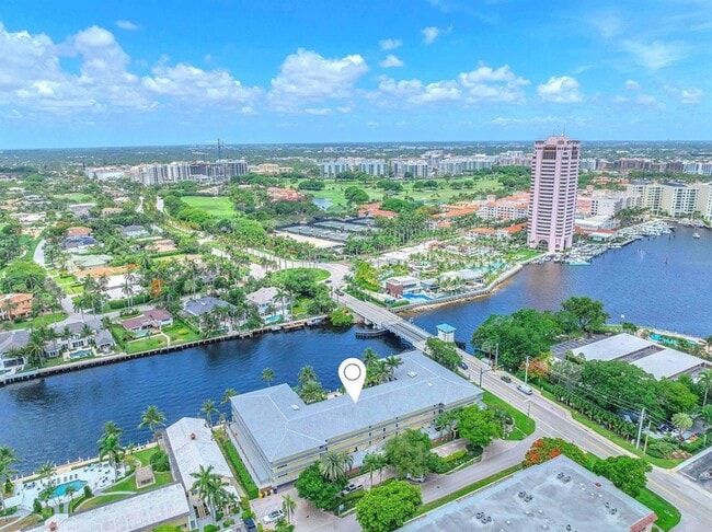 Foto del edificio - 1015 Spanish River Rd