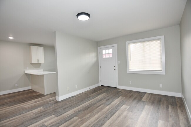 Foto del edificio - 1309 Indianola Ave