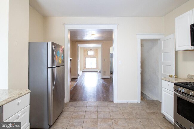 Foto del edificio - 1707 Homestead St