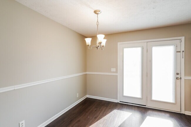 Building Photo - 1211 Azure Way