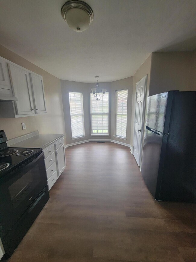 Foto del edificio - 2061 Polk Ln