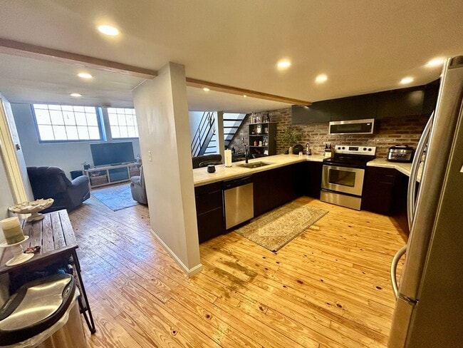 Foto del edificio - Loft Condo in Columbus