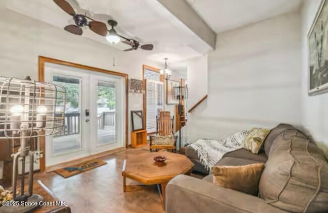 Foto del edificio - 1467 Guava Ave