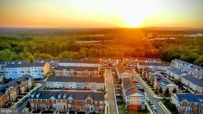 Foto del edificio - 42724 Redpath Terrace
