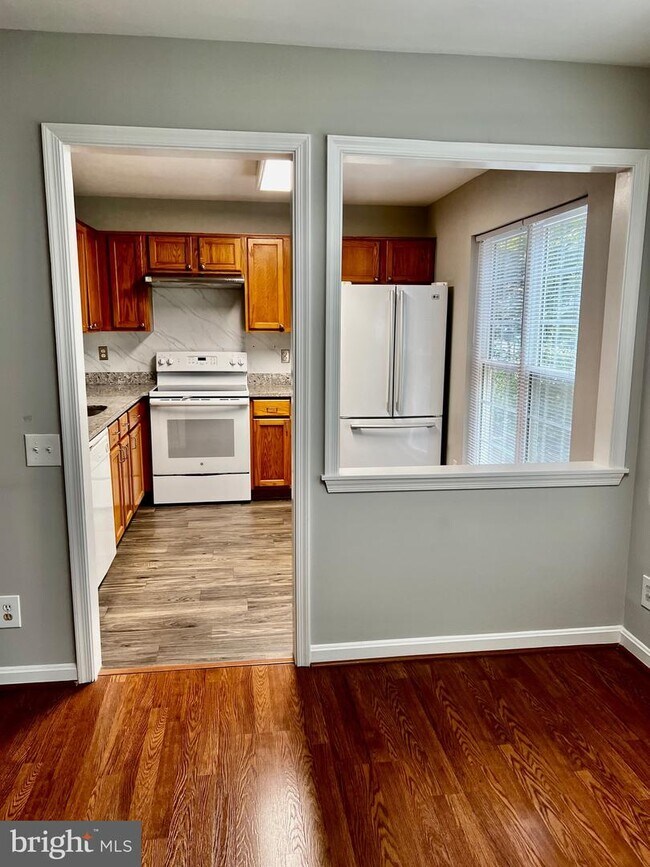 Building Photo - 11188 Rienzi Pl