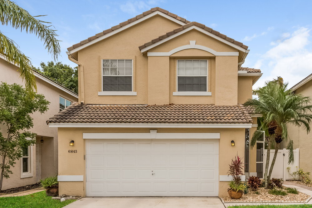 Foto principal - 6843 Torch Key St