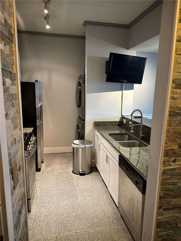 Foto del edificio - 799 Hammond Dr