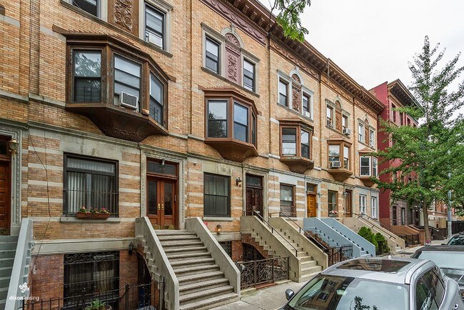 Foto del edificio - 312 W 138th St