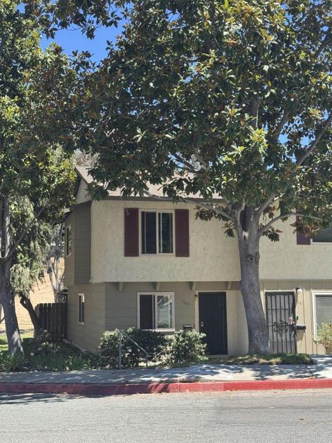 Building Photo - 7069 Russan Ln