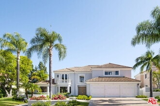 Building Photo - 5325 Collingwood Cir