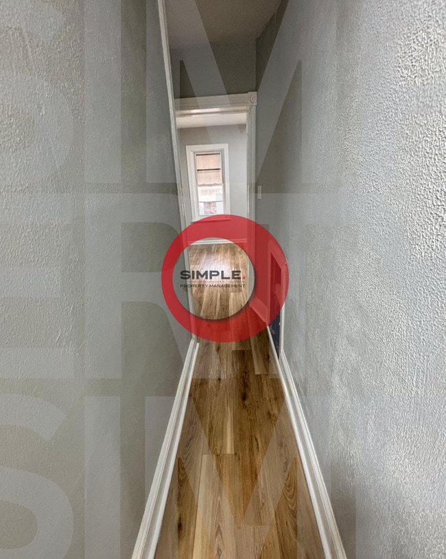 Photo - 426 Wunder St House