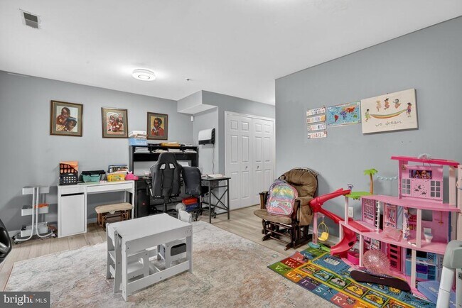 Foto del edificio - 3818 Early Glow Ln