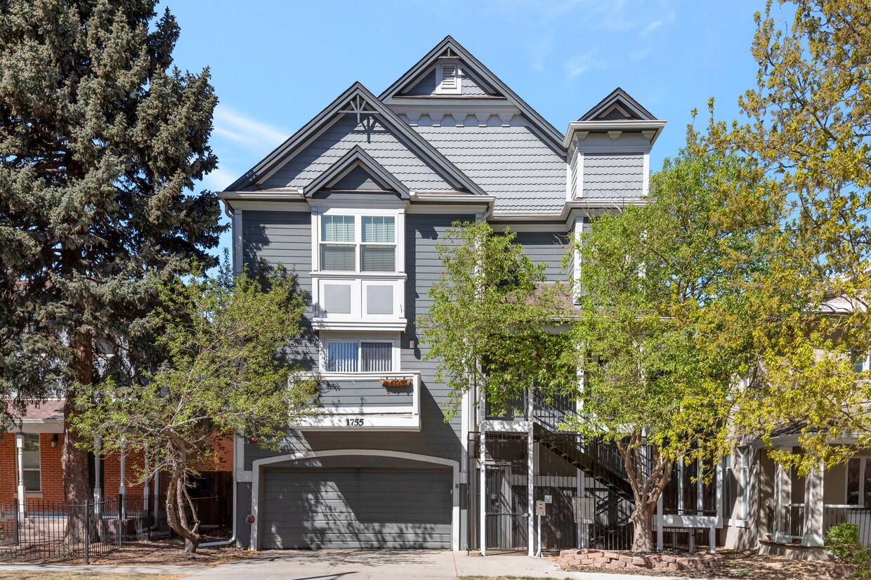 Photo - 1755 Emerson St (Denver, CO)