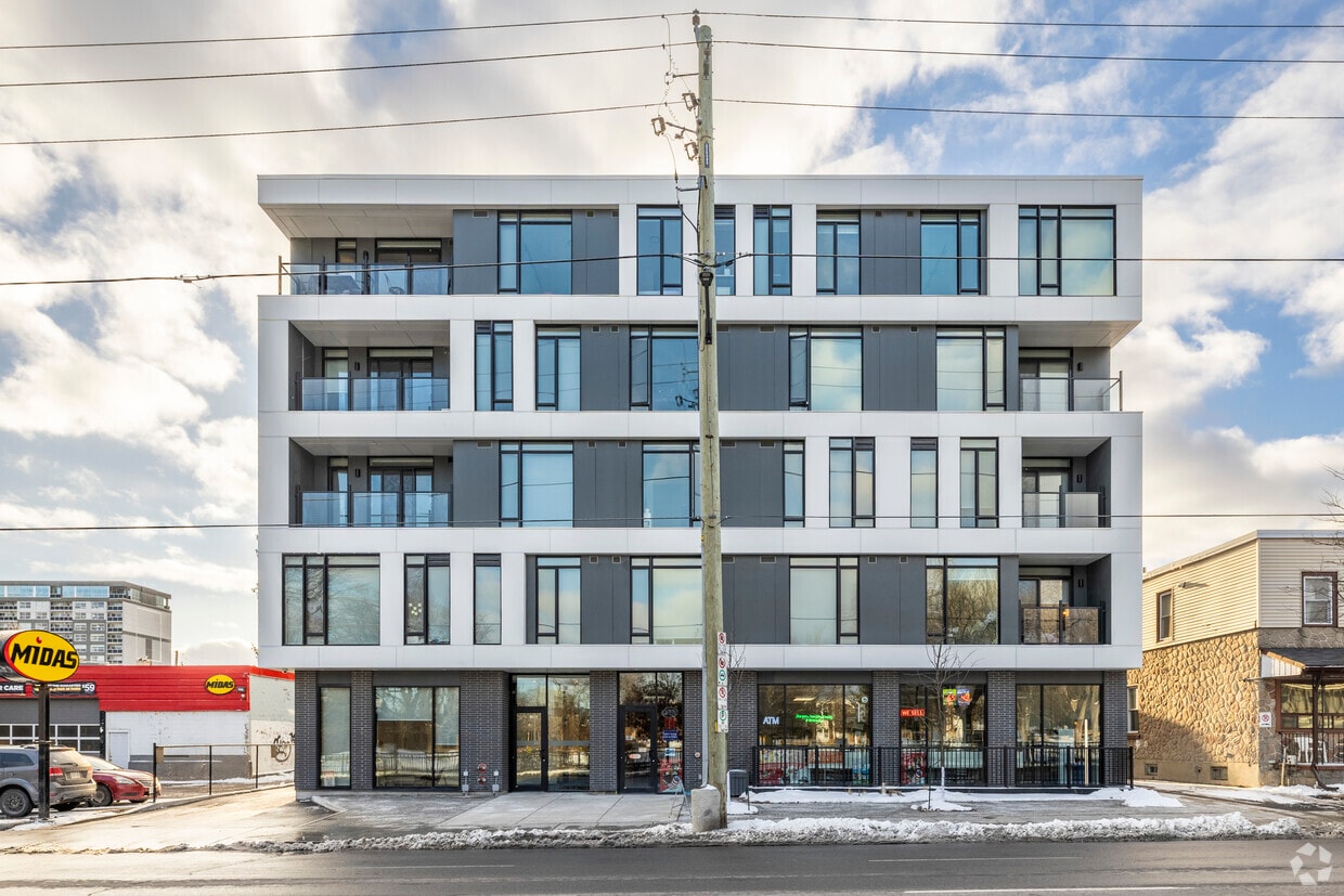 Building Photo - 444 Bronson Apartments