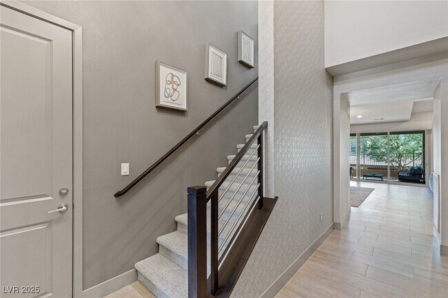 Foto del edificio - 4290 Solace St