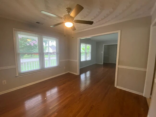 Foto del edificio - 1020 Austin Dr