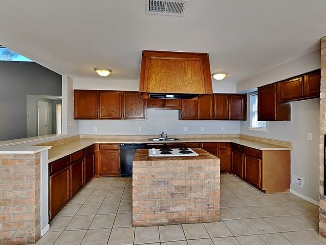 Foto del edificio - 15727 Cascade Point Dr