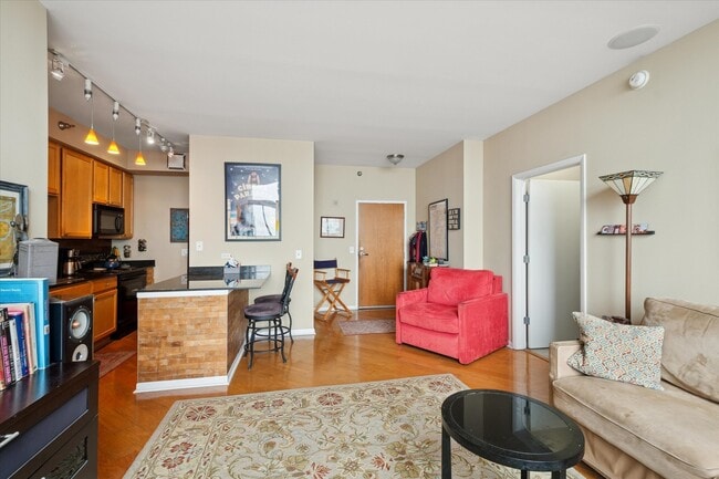 Foto del edificio - 435 W Erie St