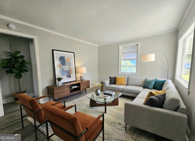 Foto del edificio - 1555 Dexter Ave