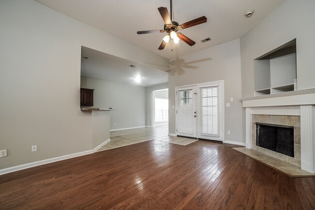 Building Photo - 196 Fairway Trace Dr