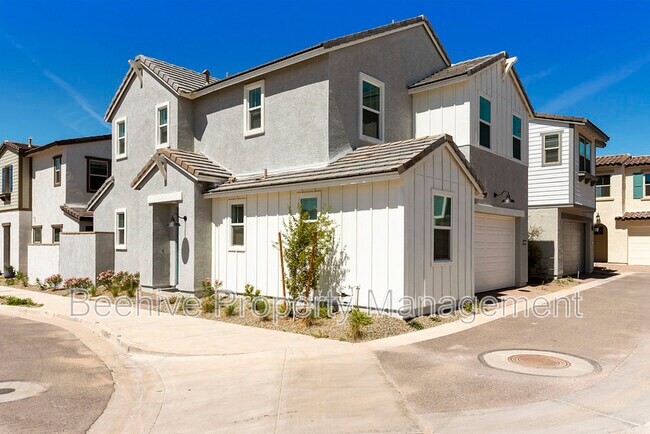 Building Photo - 9926 E Tamery Ave