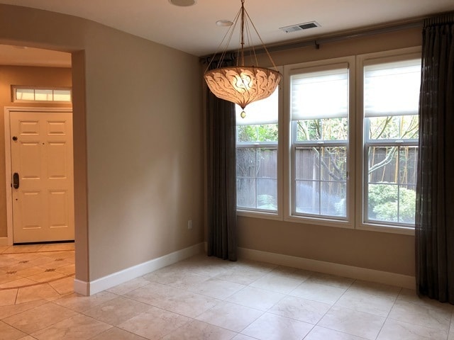 Building Photo - Lovely Willow Glen home with large lush yard on quiet cul-de-sac