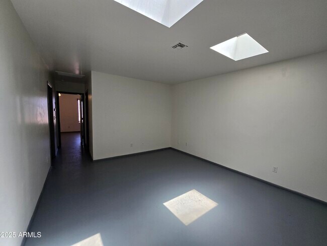 Foto del edificio - 2302 N 36th St