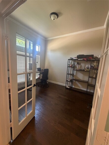 Foto del edificio - 10700 Lariat Trail Dr