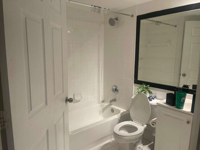 Foto del edificio - 9645 NW 1st Ct