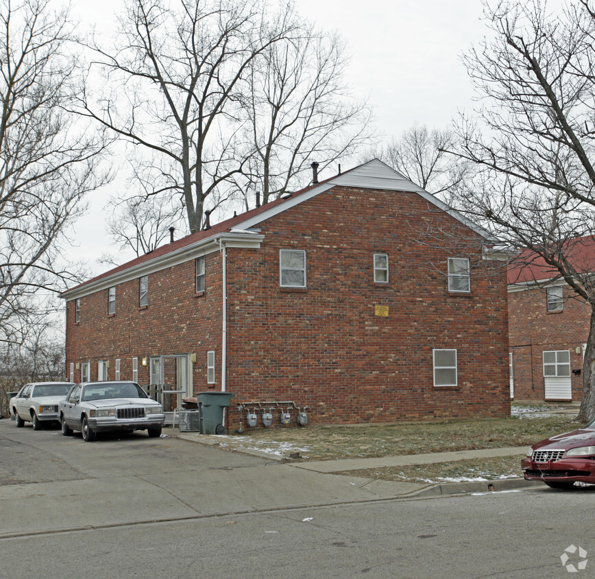 Primary Photo - 1629 Kings Mill Ct
