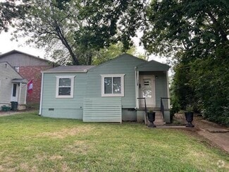 Building Photo - 911 N Leverett Ave