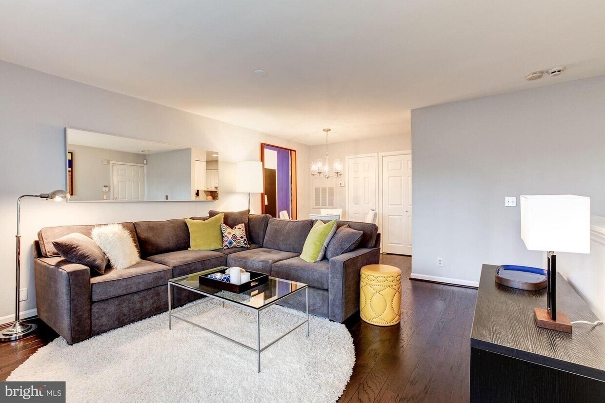 Foto principal - 10703 Hampton Mill Ter