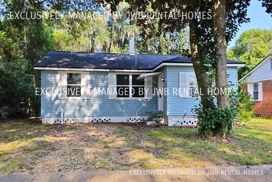 Foto principal - 8068 Paul Jones Dr