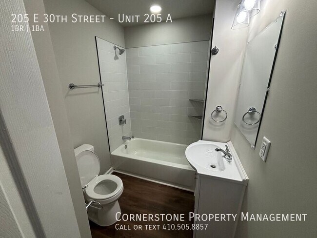 Foto del edificio - 205 E 30th St