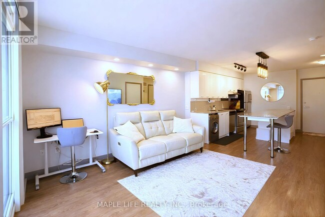 Building Photo - 19 Singer Ct