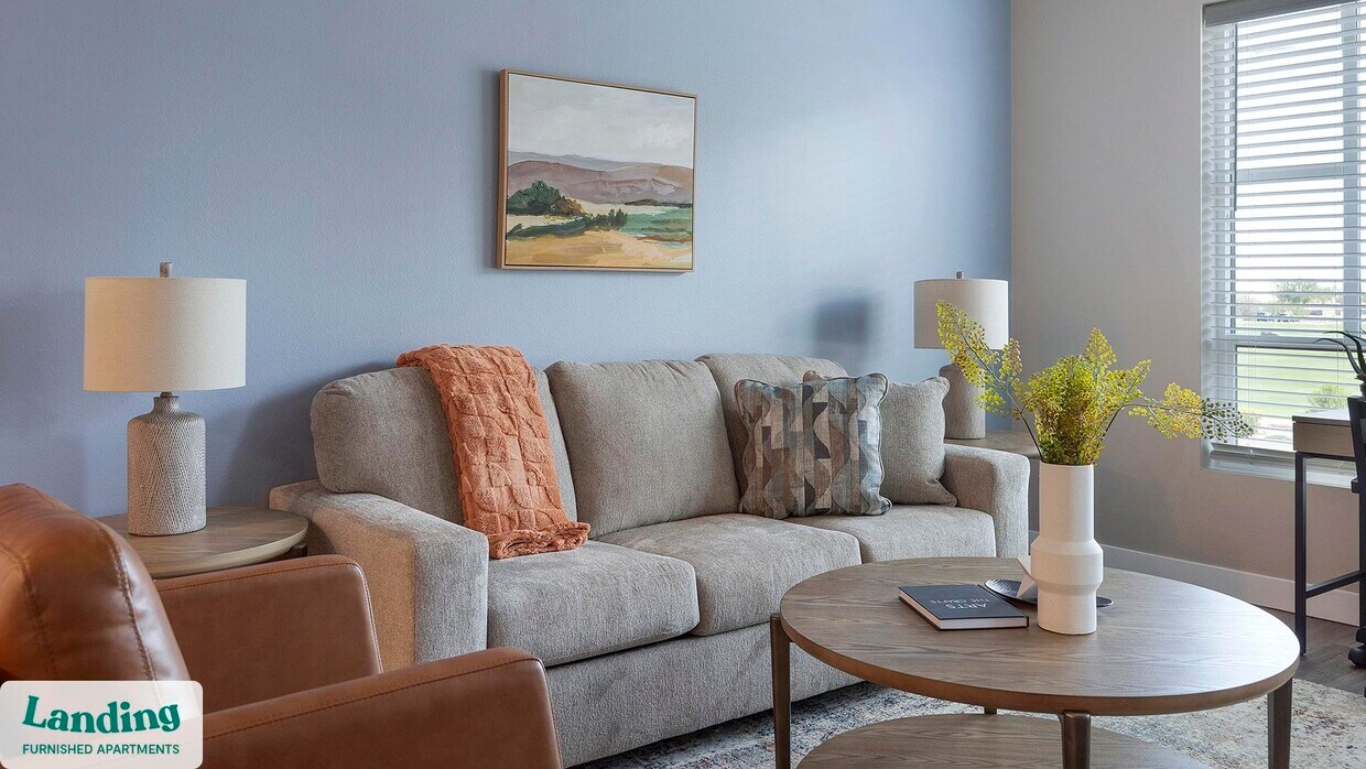 Foto principal - 2445 Estrella Pkwy