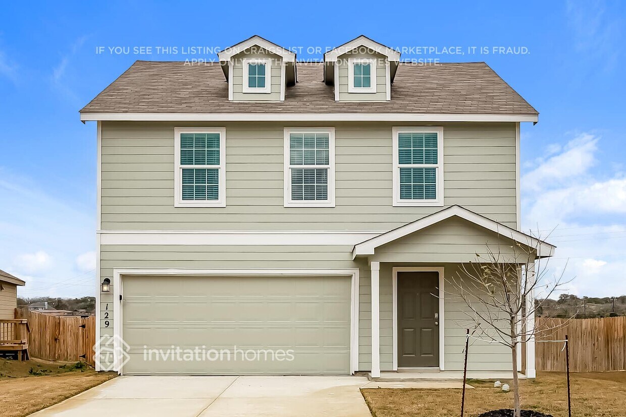Foto principal - 129 Parish Ln