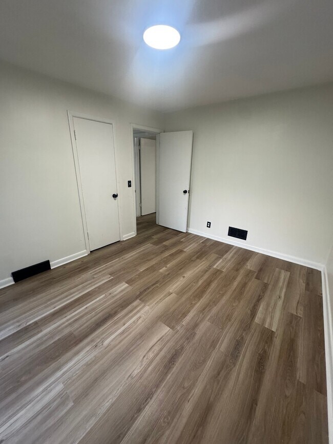 Foto del edificio - 6012 N 39th St