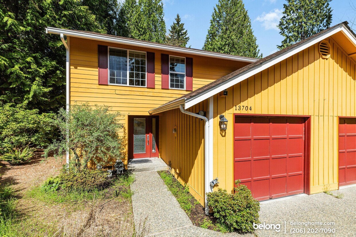 13704 NE 87th St, Redmond, WA 98052 House Rental in Redmond, WA