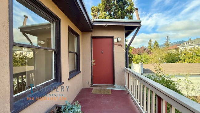 Building Photo - Colby St. 6446-6452