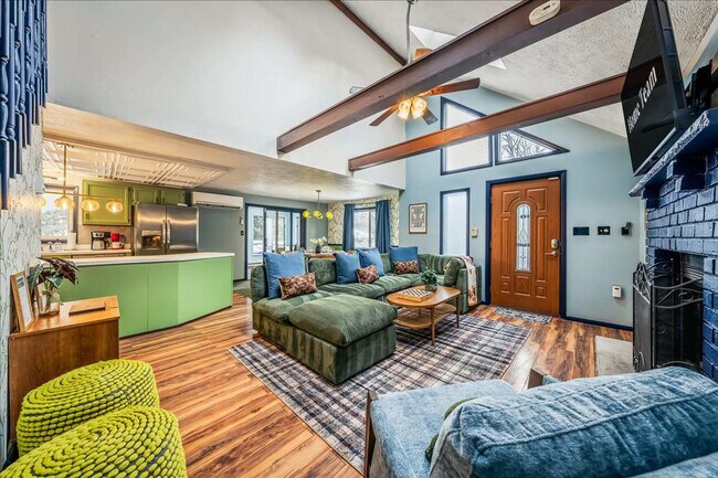 Foto del edificio - 157 Seminole Trail