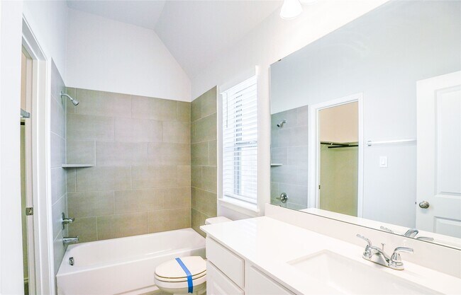 Foto del edificio - 2523 Verbena Bend Dr