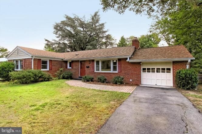 Foto principal - 1 bedroom in Falls Church VA 22041